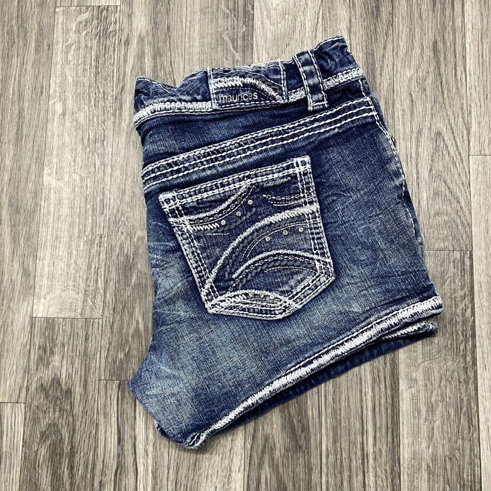 MAURICES Low Rise Acid Wash Blue Denim Boyfriend Jean Shorts Women's Size 5/6